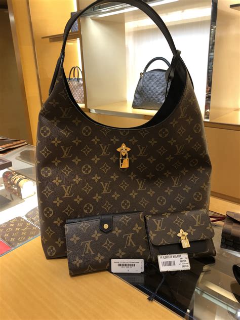 should i buy a louis vuitton bag in paris|louis vuitton paris website.